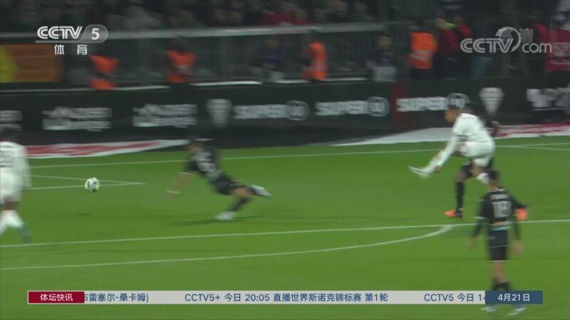 卡瓦尼帽子戏法，巴黎圣日耳曼轻松取胜的简单介绍