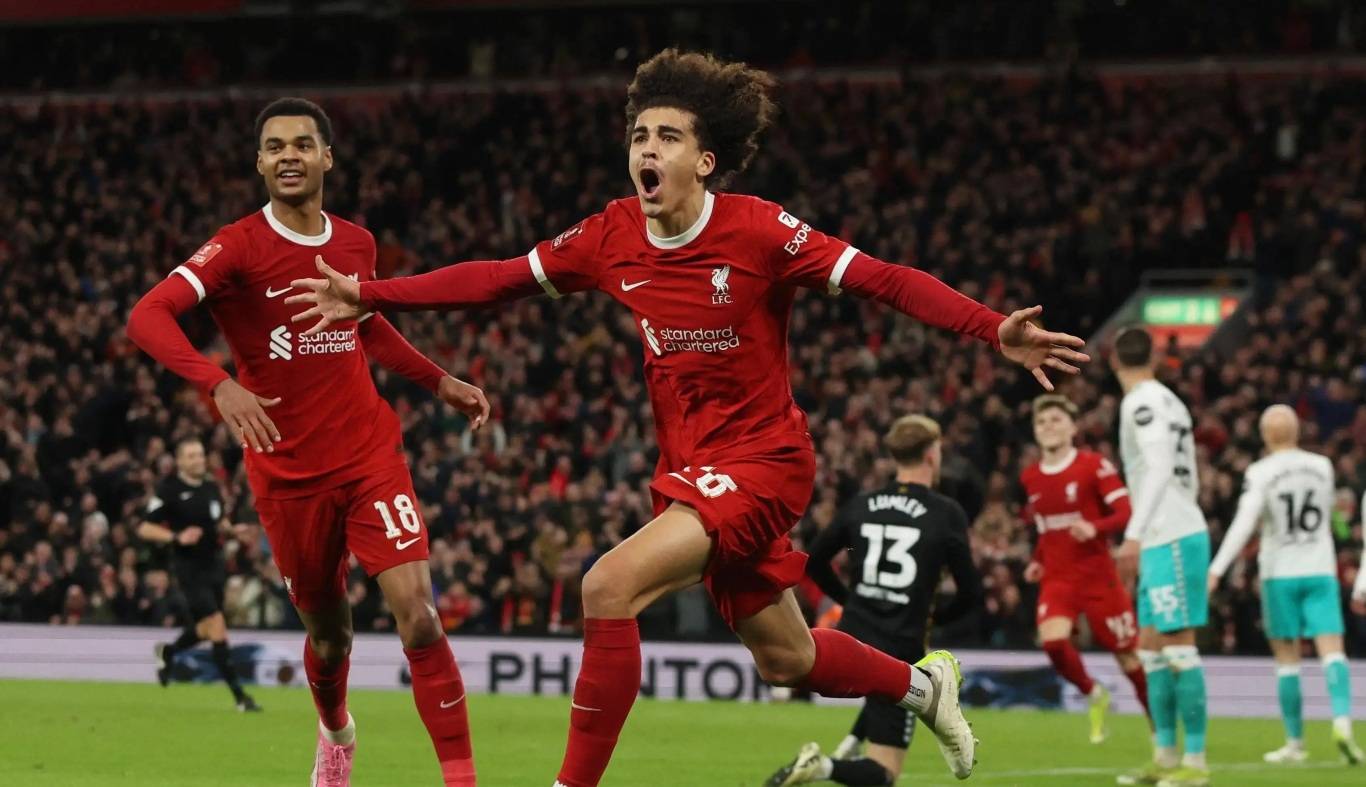 利物浦将在欧冠赛场与曼城对决