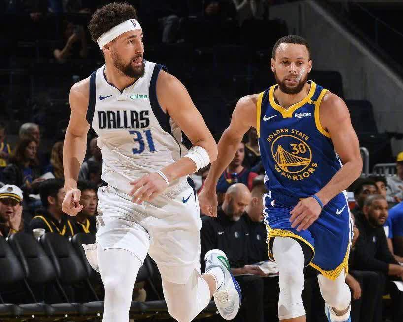 勇士豪取三连胜,黄蜂再遭溃败 勇士豪取三连胜,黄蜂再遭溃败