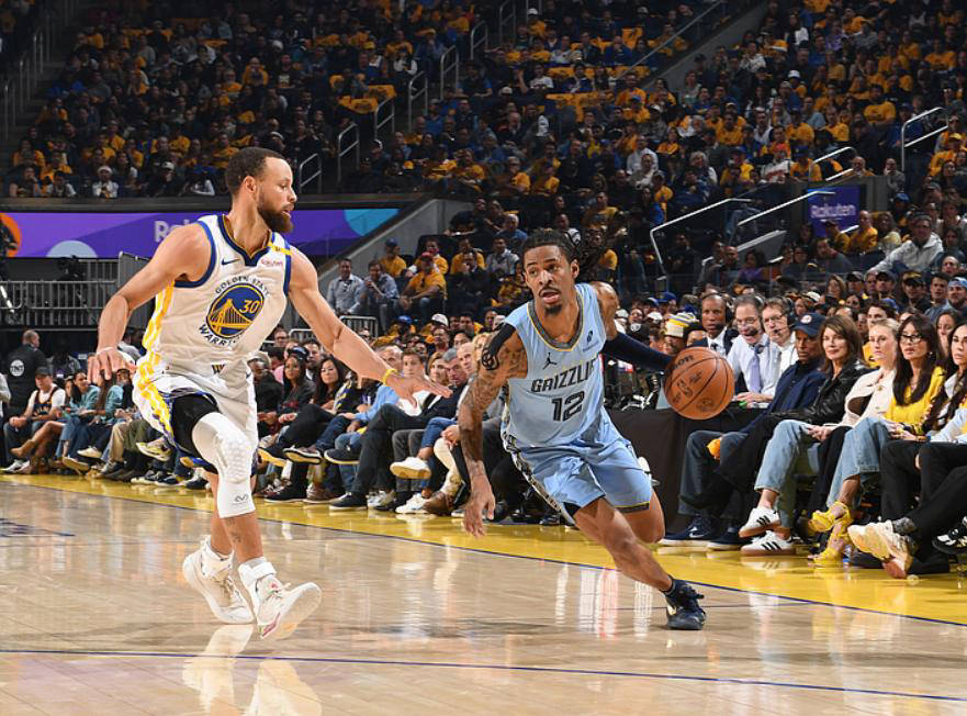 勇士遭遇灰熊逆转,客场失利 勇士遭遇灰熊逆转,客场失利