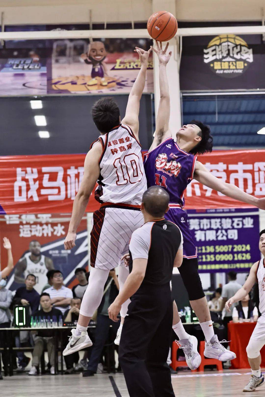 包含强队集结，CBA联赛精彩不断的词条