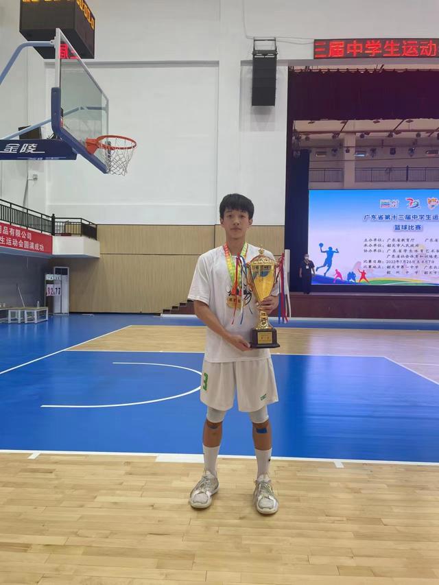 关于镇江男篮风起云涌,创造奇迹新篇章的信息 关于镇江男篮风起云涌,创造奇迹新篇章的信息