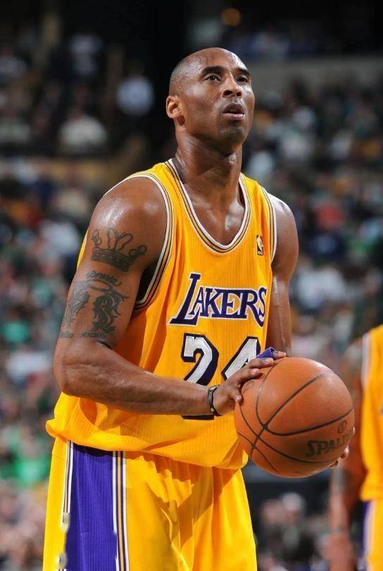 世界篮球巨星风采，行为典范，成为偶像的简单介绍