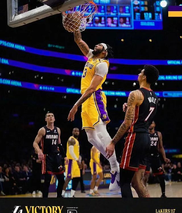 热火队主场击败篮网,连胜势头强劲 热火队主场击败篮网,连胜势头强劲