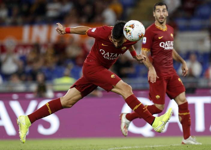 佛罗伦萨中场技艺超群,成为球队进攻核心的简单介绍 佛罗伦萨中场技艺超群,成为球队进攻核心的简单介绍